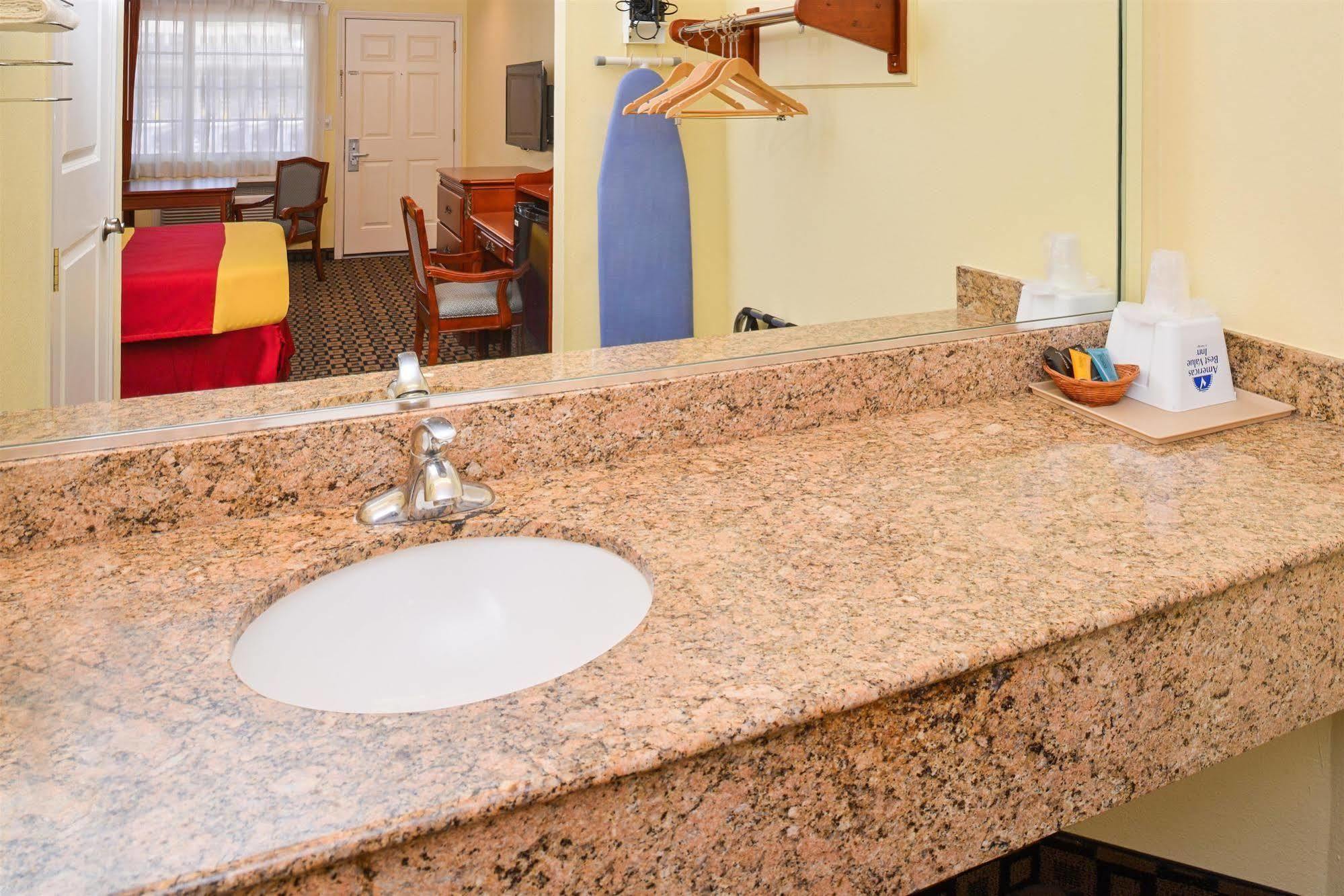 Americas Best Value Inn San Bernardino Zewnętrze zdjęcie